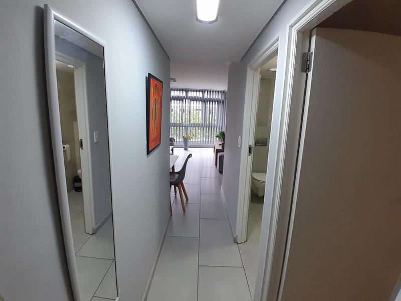 To Let 2 Bedroom Property for Rent in Sea Point Western Cape